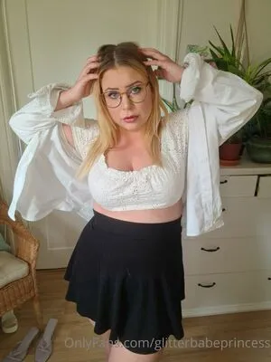 Glitterbabeprincess OnlyFans Leaked Free Thumbnail Picture - #cSYBe0s772