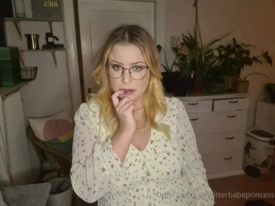 Glitterbabeprincess OnlyFans Leaked Free Thumbnail Picture - #qG1eFuudya