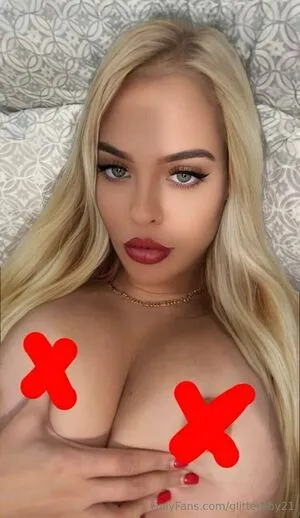 Glitterbby21 OnlyFans Leaked Free Thumbnail Picture - #FNyzwiIum9