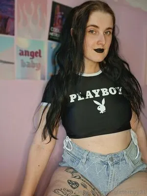 Glitterbby21 OnlyFans Leaked Free Thumbnail Picture - #iNUxWb6XOX