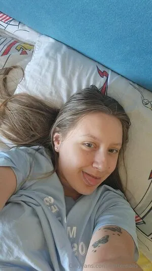 Glitternails Xox OnlyFans Leaked Free Thumbnail Picture - #kIYkKOOH2x