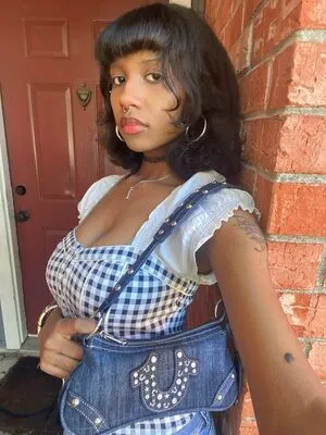 Glitterqueefguy OnlyFans Leaked Free Thumbnail Picture - #J5IdG7rlOs