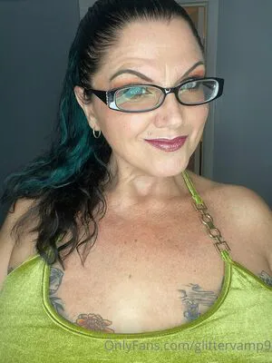 Glittervamp9 OnlyFans Leaked Free Thumbnail Picture - #y64flBXt9v