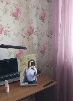 Glommy OnlyFans Leaked Free Thumbnail Picture - #12wzSjbwCb