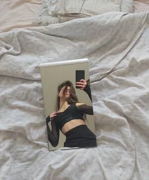 Glommy OnlyFans Leaked Free Thumbnail Picture - #KtVjQRRSV6