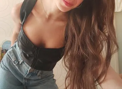 Glommy OnlyFans Leaked Free Thumbnail Picture - #ymKhKsezNA