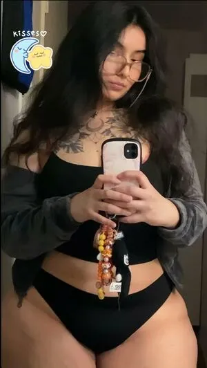 Gloomybtchh OnlyFans Leaked Free Thumbnail Picture - #5VBfWTNbb3