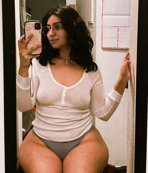 Gloomybtchh OnlyFans Leaked Free Thumbnail Picture - #nmuffwmVM8