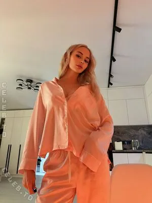 Gloria Matvien OnlyFans Leaked Free Thumbnail Picture - #jlfEFLPTcK