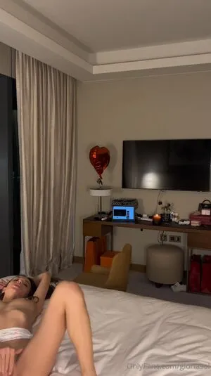 Gloria Sol OnlyFans Leaked Free Thumbnail Picture - #xBOSAGTvtP