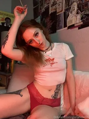 Gloriahole420 OnlyFans Leaked Free Thumbnail Picture - #CkARNdX6bq