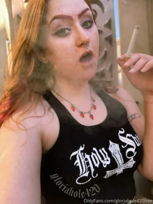 Gloriahole420free OnlyFans Leaked Free Thumbnail Picture - #8m3MS2pJ20