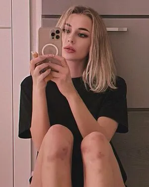 Gloriamatvien OnlyFans Leaked Free Thumbnail Picture - #4aJi9Z734e