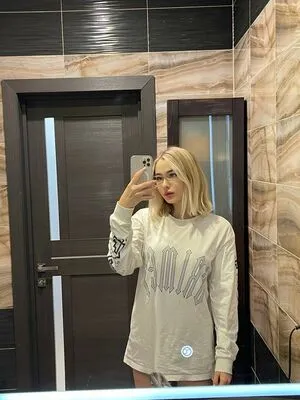 Gloriamatvien OnlyFans Leaked Free Thumbnail Picture - #hsFHYud1m2