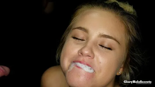 Gloryhole Secrets OnlyFans Leaked Free Thumbnail Picture - #1uSiiA3Sna