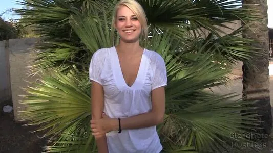 Gloryhole Swallow OnlyFans Leaked Free Thumbnail Picture - #elmmoUuDQb