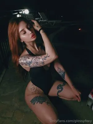 Glossyfoxy OnlyFans Leaked Free Thumbnail Picture - #fnP3n8kNr8