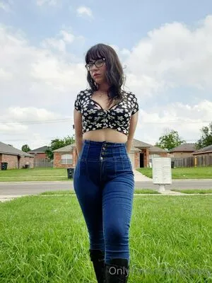 Glowxy OnlyFans Leaked Free Thumbnail Picture - #R2KoC59Mi4