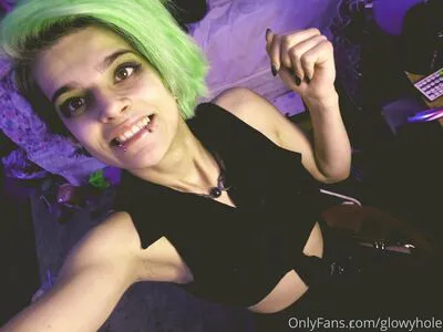 Glowyhole OnlyFans Leaked Free Thumbnail Picture - #1lUYNUhgPq
