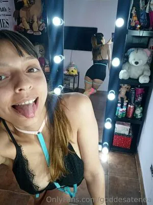Goddesatenea OnlyFans Leaked Free Thumbnail Picture - #4LhfT7BG4H