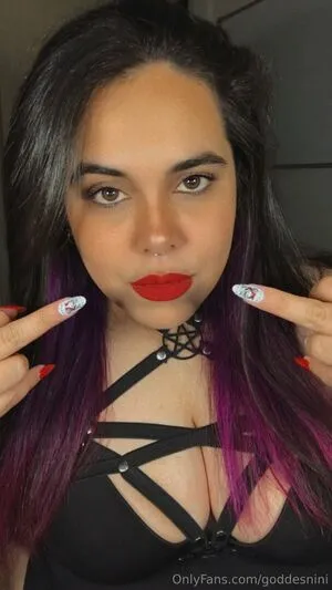 Goddeslean OnlyFans Leaked Free Thumbnail Picture - #GRLs76VKg0