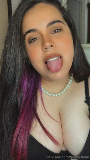 Goddeslean OnlyFans Leaked Free Thumbnail Picture - #KBNl8vsUbD