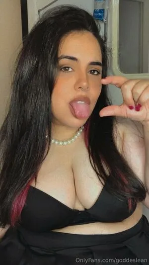 Goddeslean OnlyFans Leaked Free Thumbnail Picture - #L1Qh4XAtdW