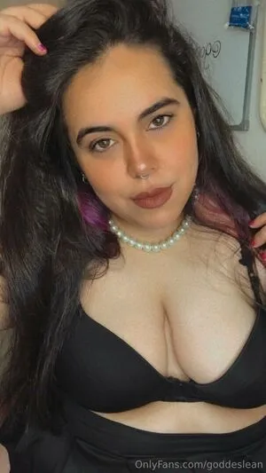 Goddeslean OnlyFans Leaked Free Thumbnail Picture - #bH5krS8VlL