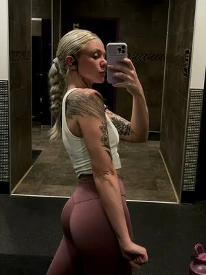 Goddess Loge OnlyFans Leaked Free Thumbnail Picture - #ChAHN97HUV