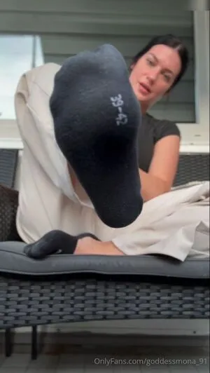 Goddess Mona OnlyFans Leaked Free Thumbnail Picture - #DcgXDkjdCK