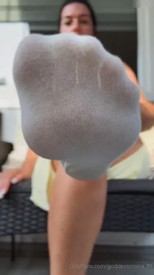 Goddess Mona OnlyFans Leaked Free Thumbnail Picture - #IVniJ3p2SC
