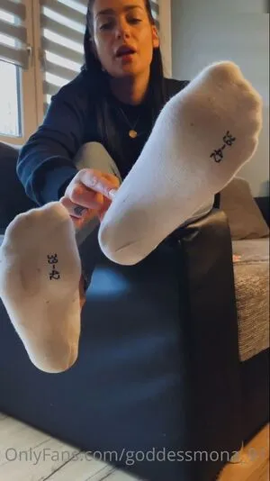 Goddess Mona OnlyFans Leaked Free Thumbnail Picture - #U2unGzx1DV