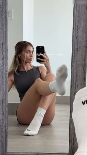 Goddess Nicole OnlyFans Leaked Free Thumbnail Picture - #YYnuFfPH1y