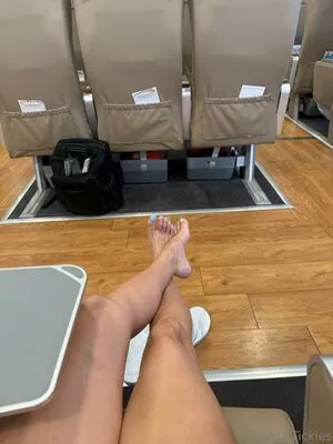 Goddess Tickle OnlyFans Leaked Free Thumbnail Picture - #7nvlW9E1u5