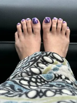 Goddess Tickle OnlyFans Leaked Free Thumbnail Picture - #NOEzuNPNaz