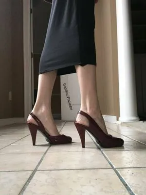 Goddess Tickle OnlyFans Leaked Free Thumbnail Picture - #VpOZFSdpj5