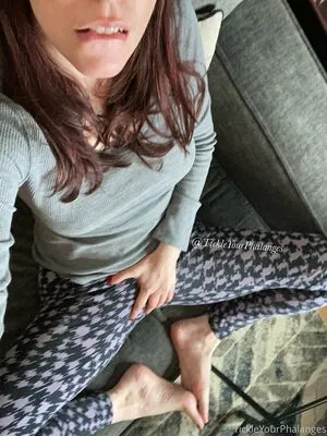 Goddess Tickle OnlyFans Leaked Free Thumbnail Picture - #lsuxSkCxQT