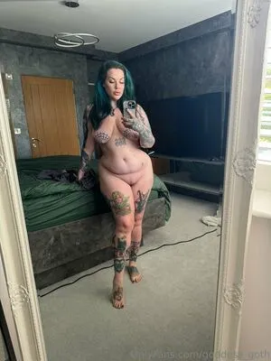Goddess_goth OnlyFans Leaked Free Thumbnail Picture - #1emzHmAlJo