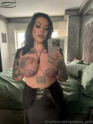 Goddess_goth OnlyFans Leaked Free Thumbnail Picture - #S7Ds1pCk02