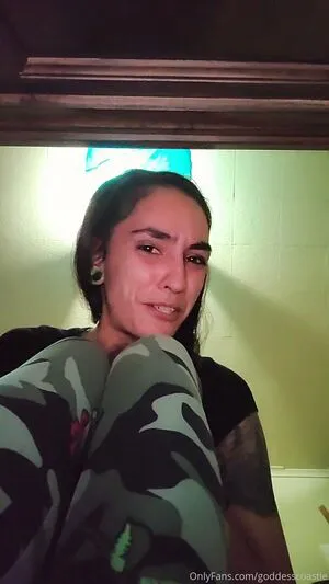 Goddesscoastie OnlyFans Leaked Free Thumbnail Picture - #9vxaJNiv58