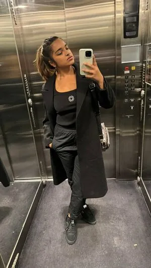 Goddessemma0 OnlyFans Leaked Free Thumbnail Picture - #w5JXidxgxb