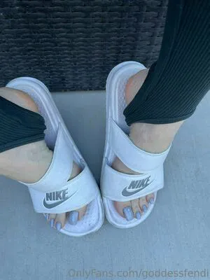 Goddessfendi OnlyFans Leaked Free Thumbnail Picture - #CdEqcp15Fy