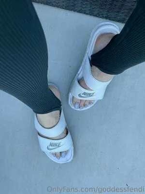 Goddessfendi OnlyFans Leaked Free Thumbnail Picture - #sViqceIcrj