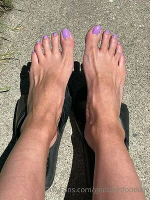 Goddessfootlove OnlyFans Leaked Free Thumbnail Picture - #5gpjGiqjde