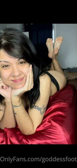 Goddessfootlove OnlyFans Leaked Free Thumbnail Picture - #b8skMGiQD2