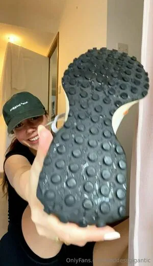 Goddessgigantic OnlyFans Leaked Free Thumbnail Picture - #G0ubtnY5Y8