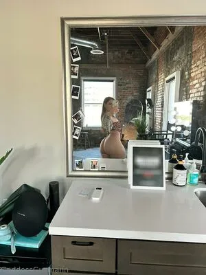 Goddessguzman OnlyFans Leaked Free Thumbnail Picture - #oOEnO97J02