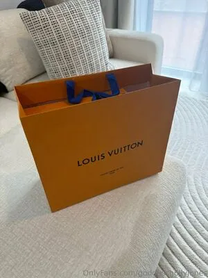 Goddesshollyjones OnlyFans Leaked Free Thumbnail Picture - #PUCuj4cdPJ