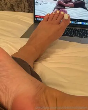 Goddesshollyjones OnlyFans Leaked Free Thumbnail Picture - #gn0t9ToKw6