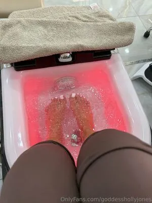 Goddesshollyjones OnlyFans Leaked Free Thumbnail Picture - #lriOPdPJXP